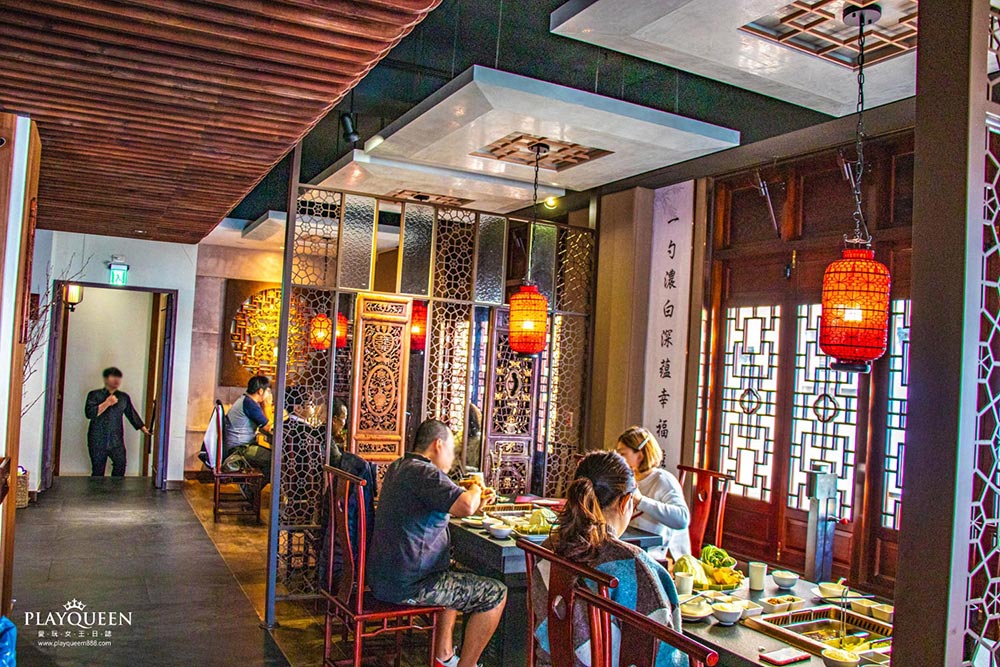 瓦庫麻辣鍋 WOW COOL 瓦庫麻辣鍋 WOW COOL