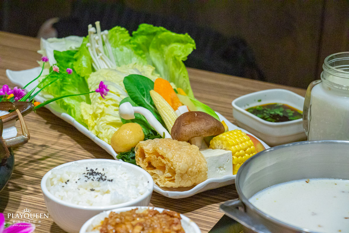 火鍋世家 嘉義尊爵店 火鍋世家 嘉義尊爵店