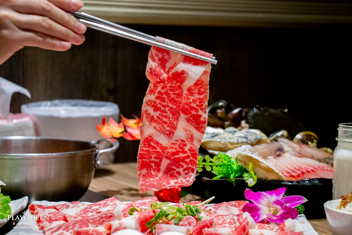 火鍋世家 嘉義尊爵店 火鍋世家 嘉義尊爵店