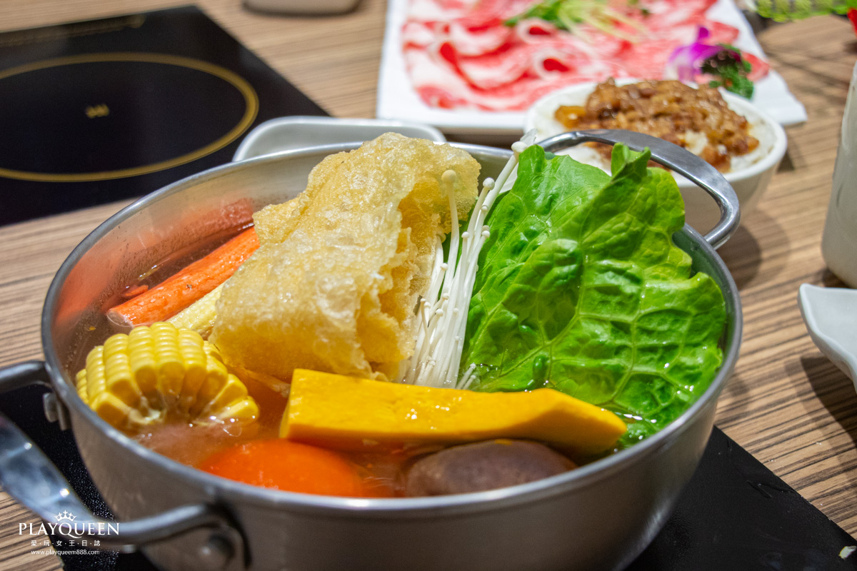 火鍋世家 嘉義尊爵店 火鍋世家 嘉義尊爵店