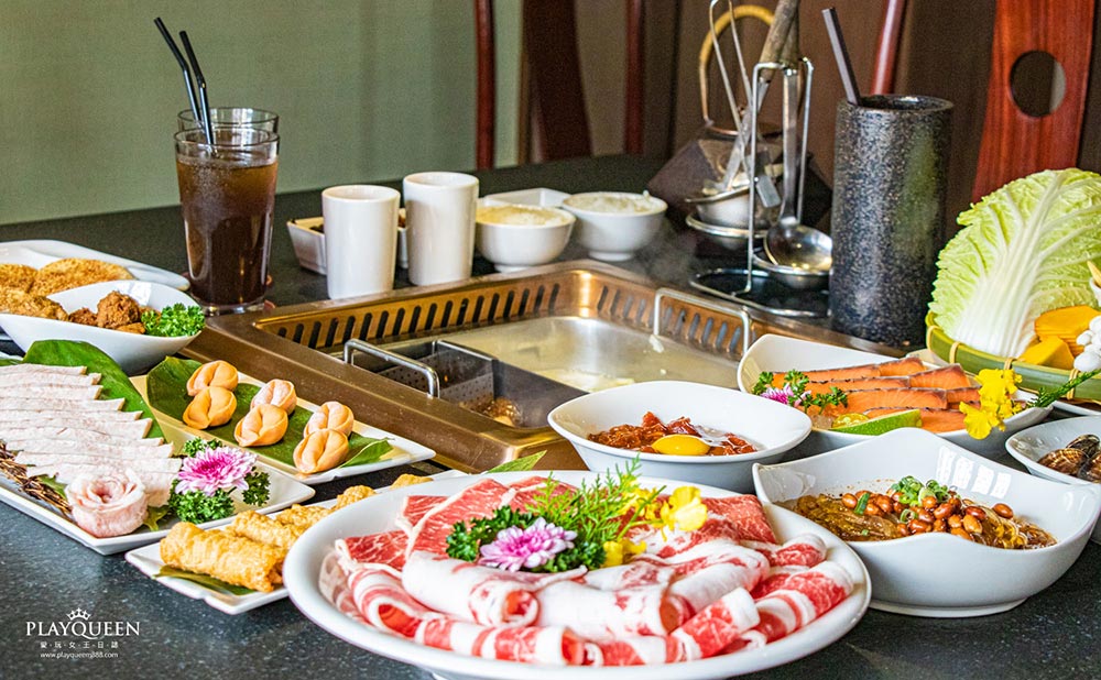 瓦庫麻辣鍋 WOW COOL 瓦庫麻辣鍋 WOW COOL