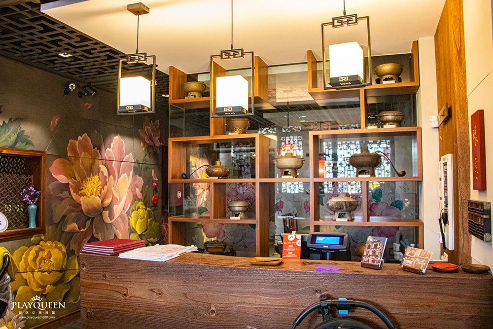 瓦庫麻辣鍋 WOW COOL 瓦庫麻辣鍋 WOW COOL