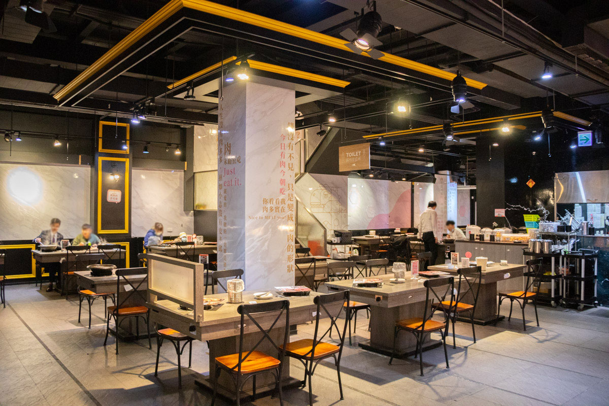 肉多多火鍋-台中向上店