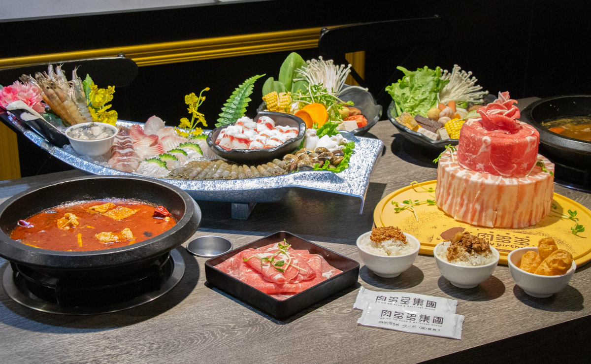 肉多多火鍋-台中向上店