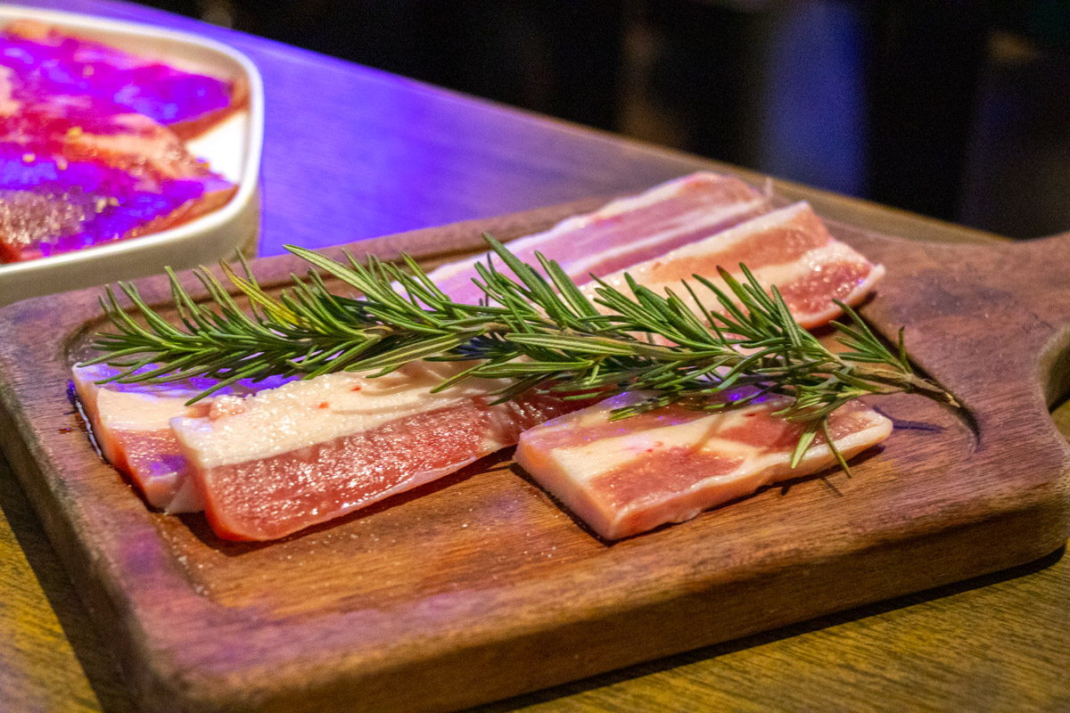 BUNGYJUMP笨豬跳韓式燒烤 台中美食