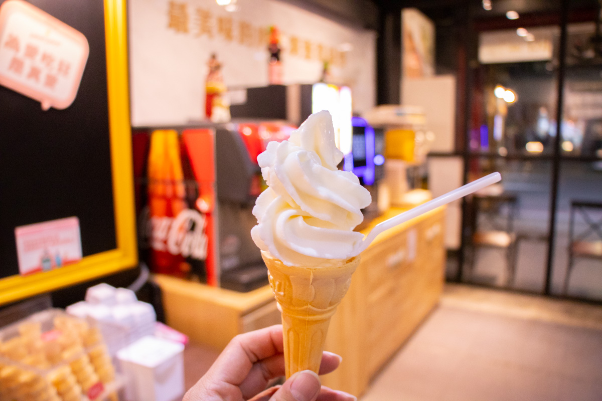 肉多多火鍋-台中向上店