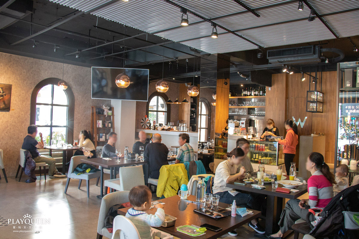 高冠咖啡餐酒館 (品牌空間)