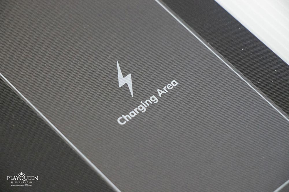 Waypad黑方方無線充電滑鼠墊