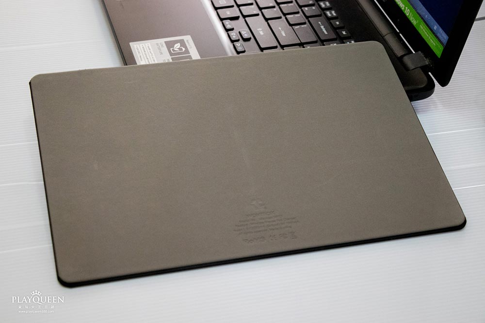 Waypad黑方方無線充電滑鼠墊