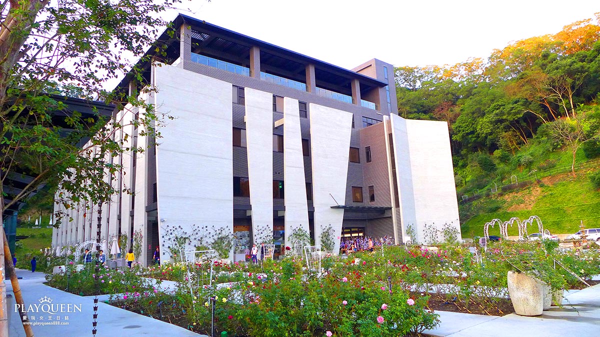 雅聞七里香玫瑰森林