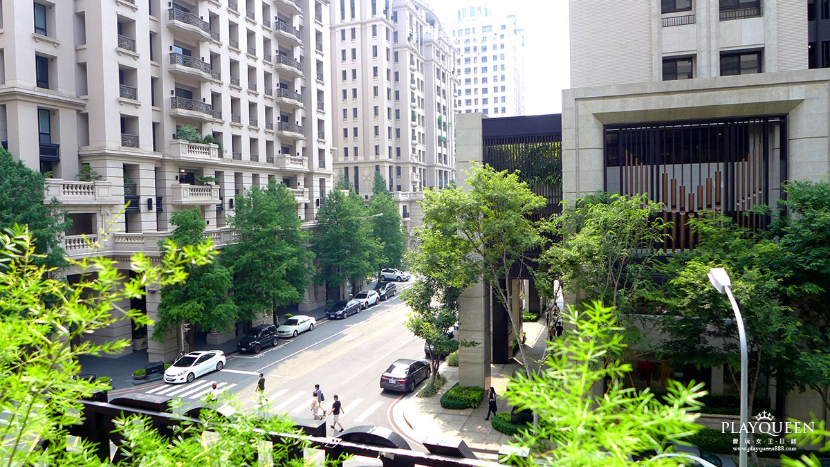 蔦屋書店台中市政店 TSUTAYA BOOKSTORE