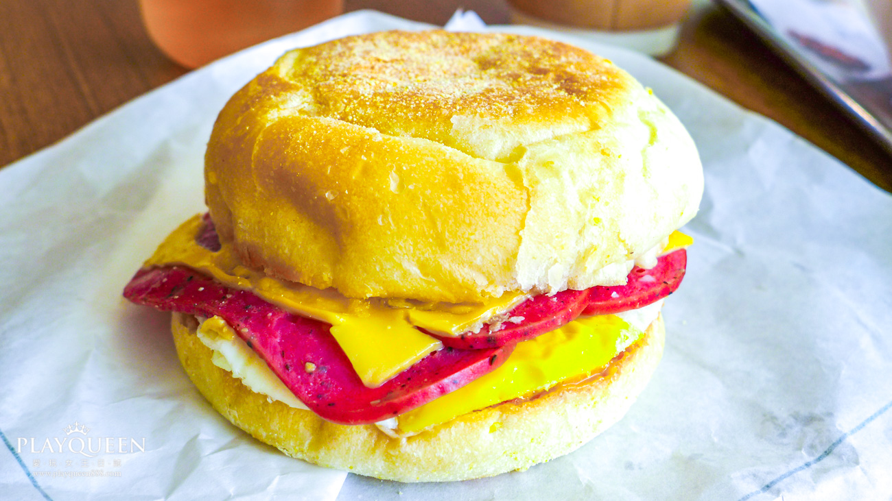 蘋果綠咖啡台中黎明店