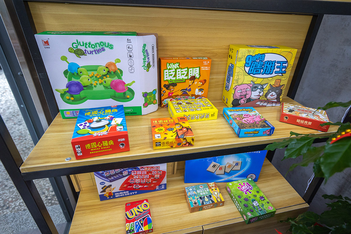 雀拾麻將桌遊-草屯店-南投最新聚會景點