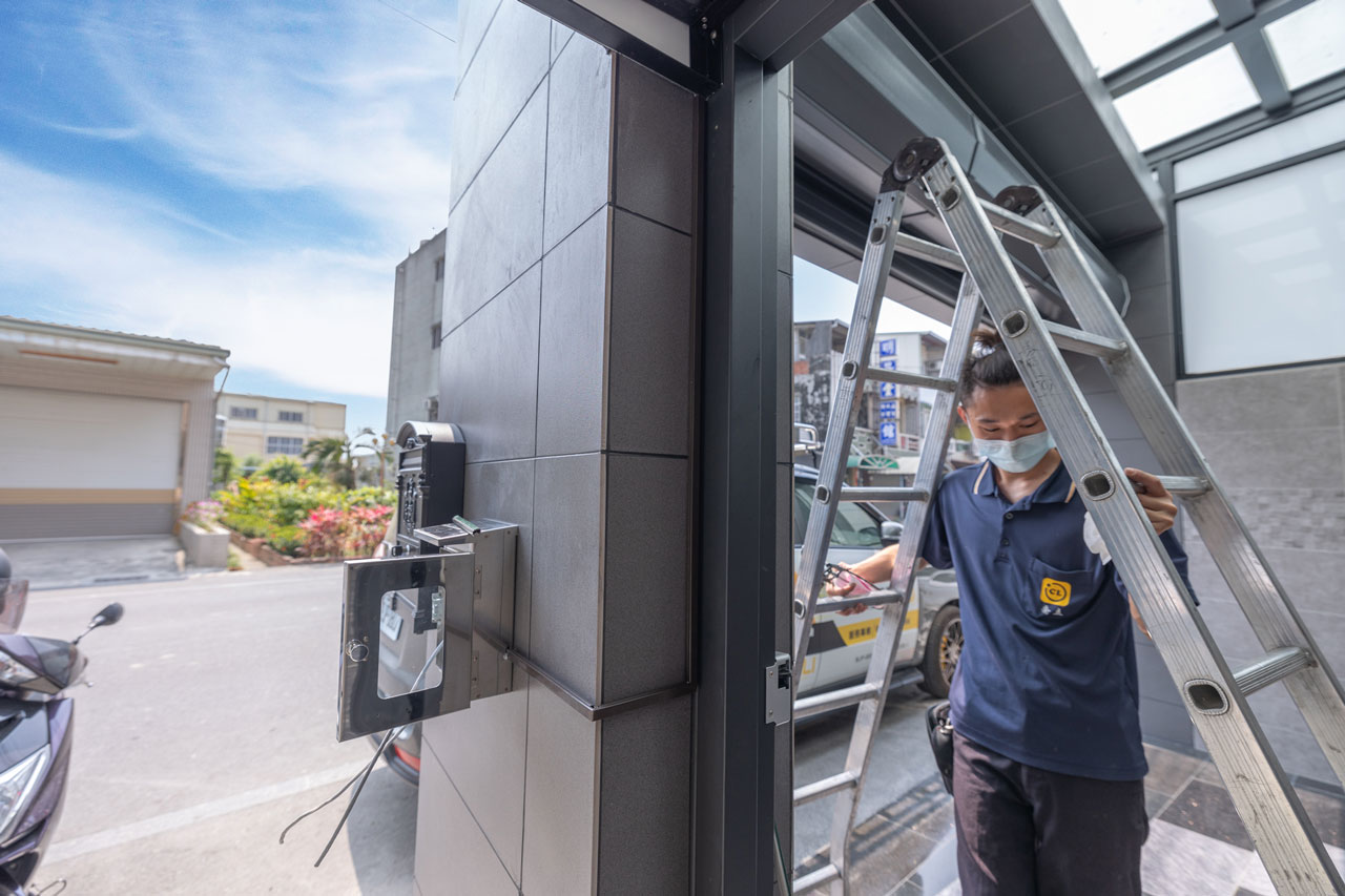 高雄喬立通信-電話總機主機安裝 高雄喬立通信-電話總機主機安裝