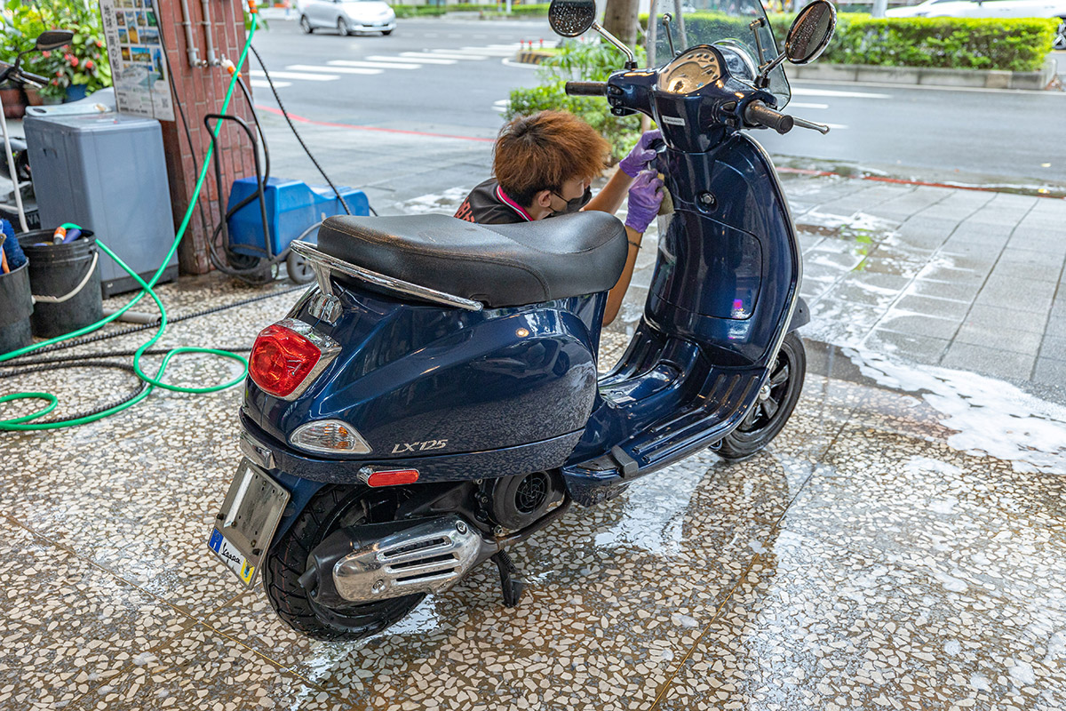 小姐好蠟-專業汽機車美容