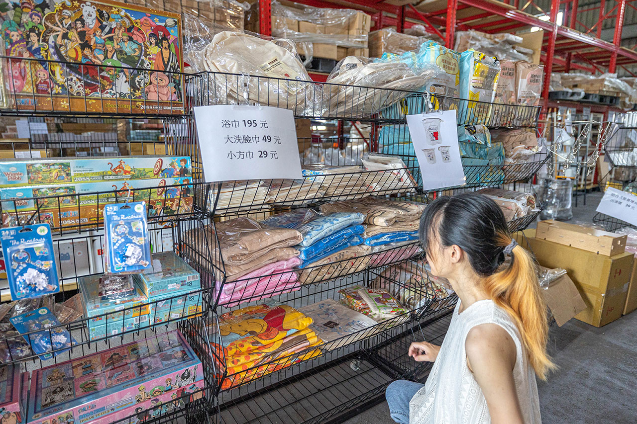 Jmx生活百貨-彰化北斗特賣會｜限時2週6件100迪士尼正版授權特賣會，組合家具、文具用品、生活用品全館下殺1折起，北斗廠拍2025彰化特賣會推薦
