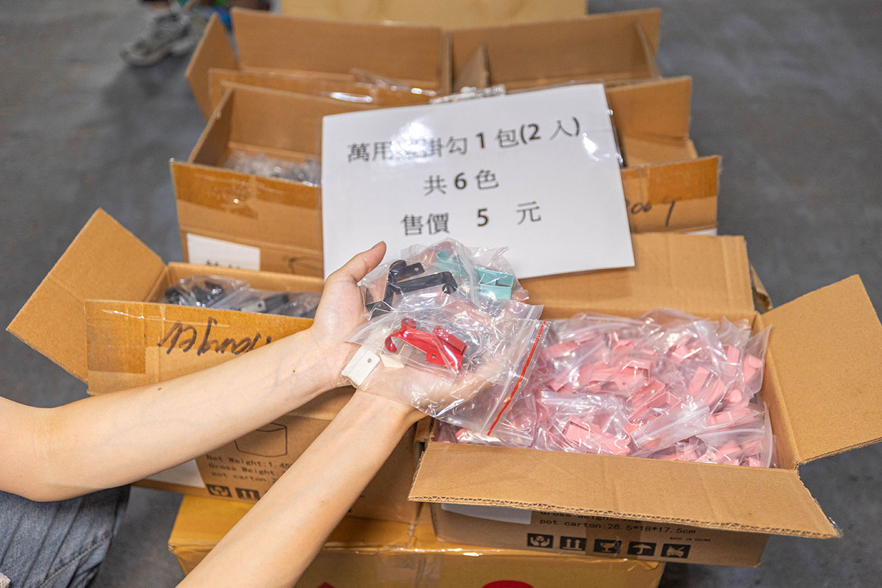 Jmx生活百貨-彰化北斗特賣會｜限時2週6件100迪士尼正版授權特賣會，組合家具、文具用品、生活用品全館下殺1折起，北斗廠拍2025彰化特賣會推薦