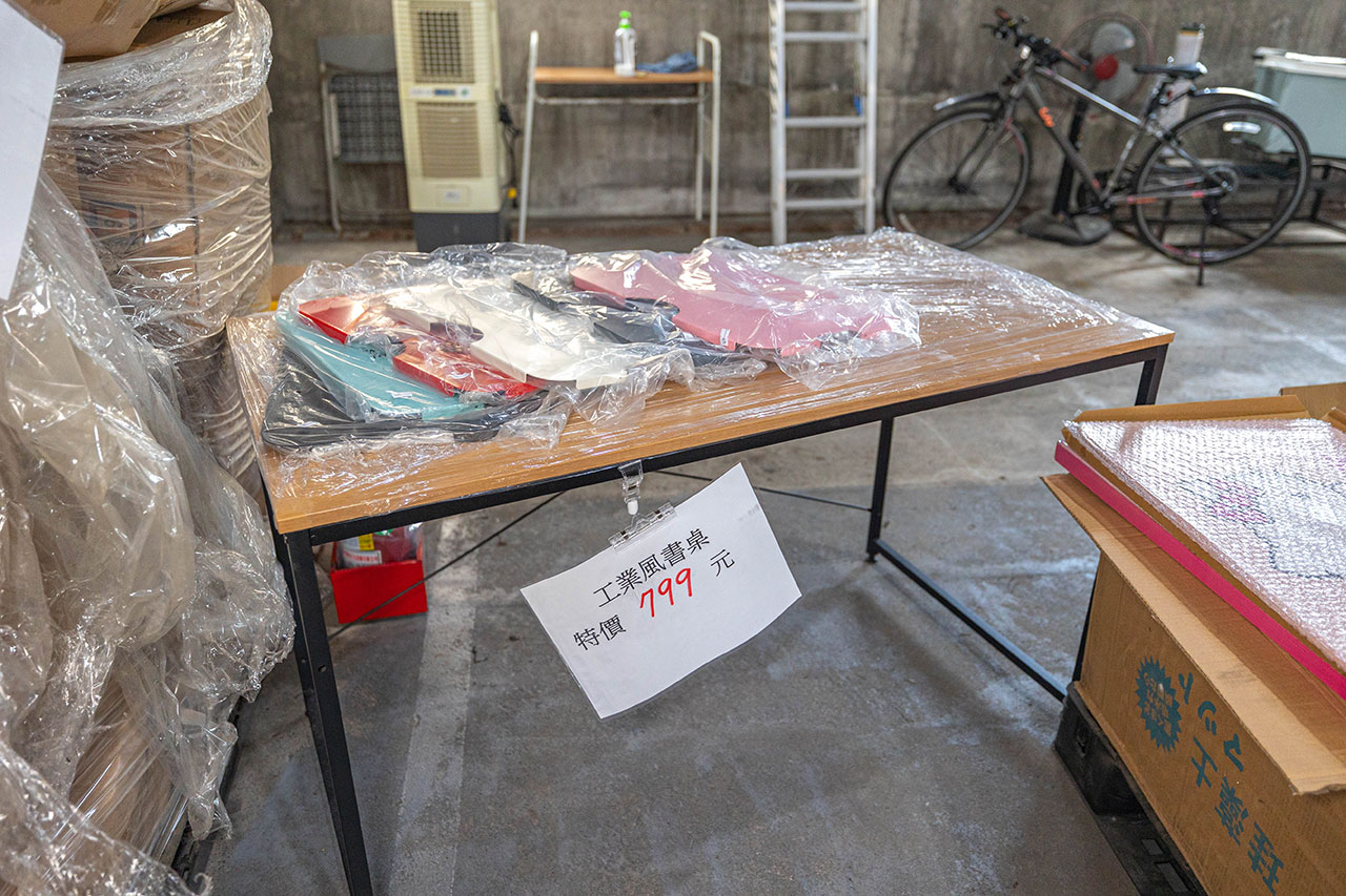 Jmx生活百貨-彰化北斗特賣會｜限時2週6件100迪士尼正版授權特賣會，組合家具、文具用品、生活用品全館下殺1折起，北斗廠拍2025彰化特賣會推薦