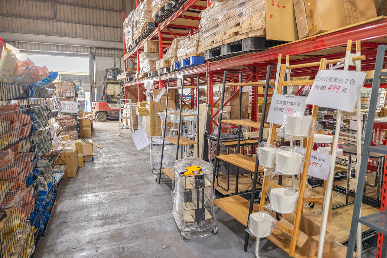 Jmx生活百貨-彰化北斗特賣會｜限時2週6件100迪士尼正版授權特賣會，組合家具、文具用品、生活用品全館下殺1折起，北斗廠拍2025彰化特賣會推薦