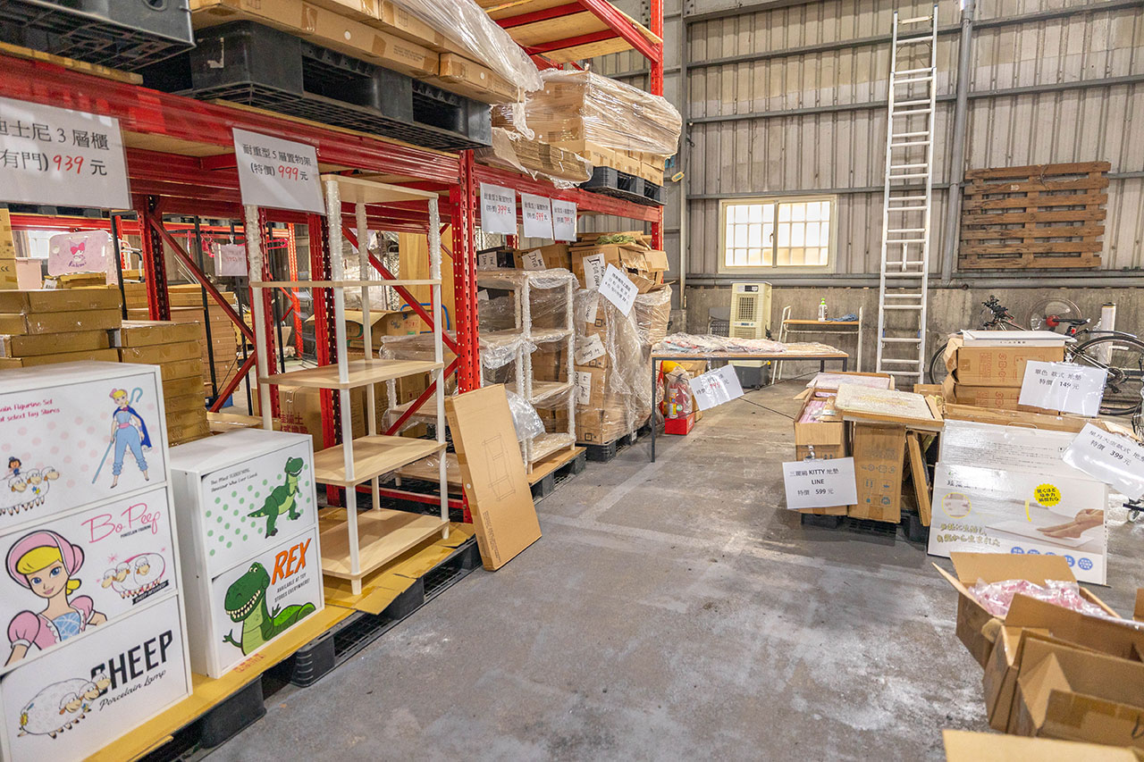 Jmx生活百貨-彰化北斗特賣會｜限時2週6件100迪士尼正版授權特賣會，組合家具、文具用品、生活用品全館下殺1折起，北斗廠拍2025彰化特賣會推薦