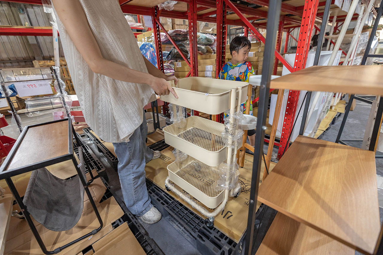 Jmx生活百貨-彰化北斗特賣會｜限時2週6件100迪士尼正版授權特賣會，組合家具、文具用品、生活用品全館下殺1折起，北斗廠拍2025彰化特賣會推薦