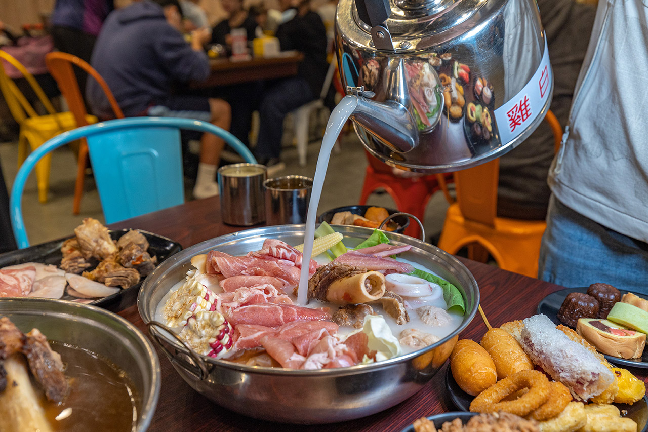 圓豐羊肉爐｜台中吃到飽｜豐原羊肉爐推薦、豐原廟東美食、豐原吃到飽推薦