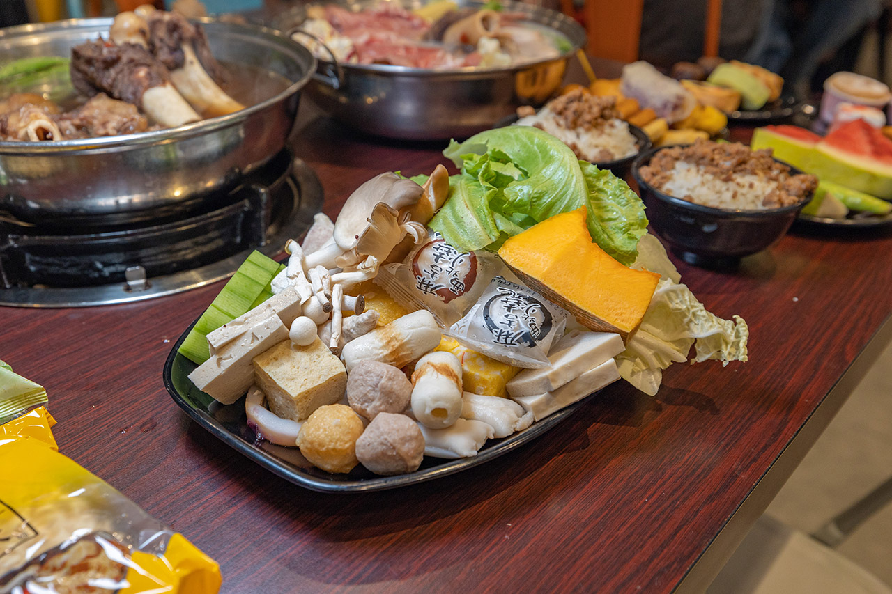 圓豐羊肉爐｜台中吃到飽｜豐原羊肉爐推薦、豐原廟東美食、豐原吃到飽推薦