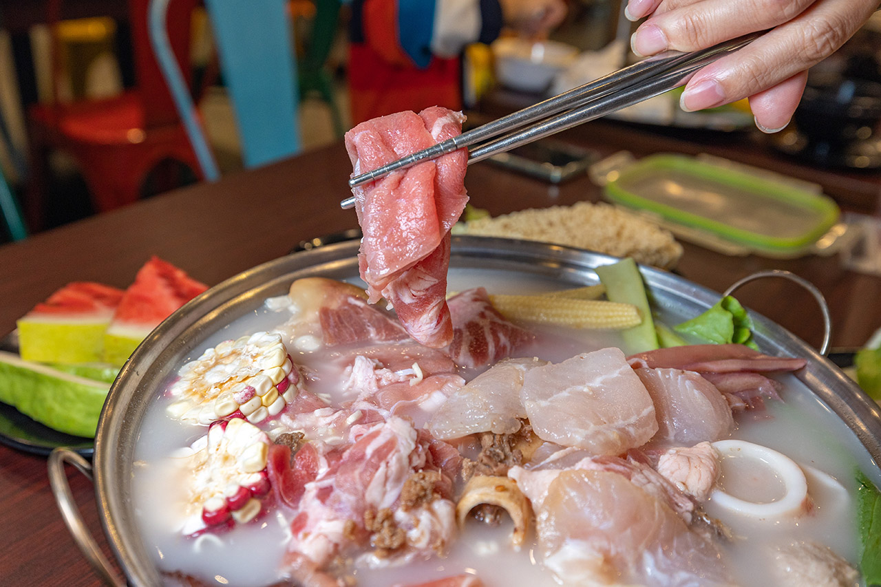 圓豐羊肉爐｜台中吃到飽｜豐原羊肉爐推薦、豐原廟東美食、豐原吃到飽推薦