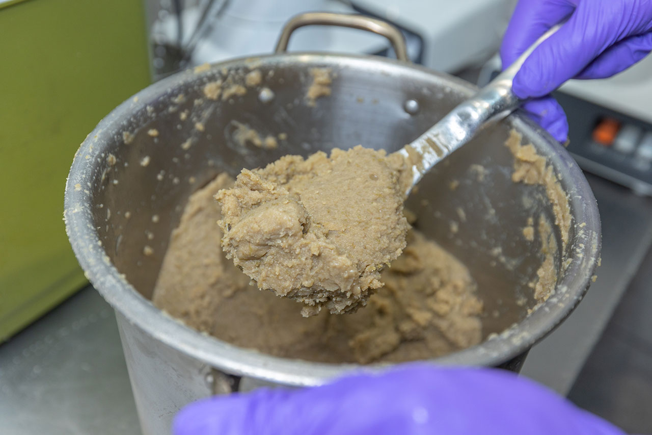 頃刻間綠豆沙牛奶專賣店