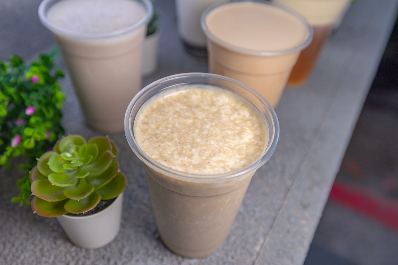 頃刻間綠豆沙牛奶專賣店