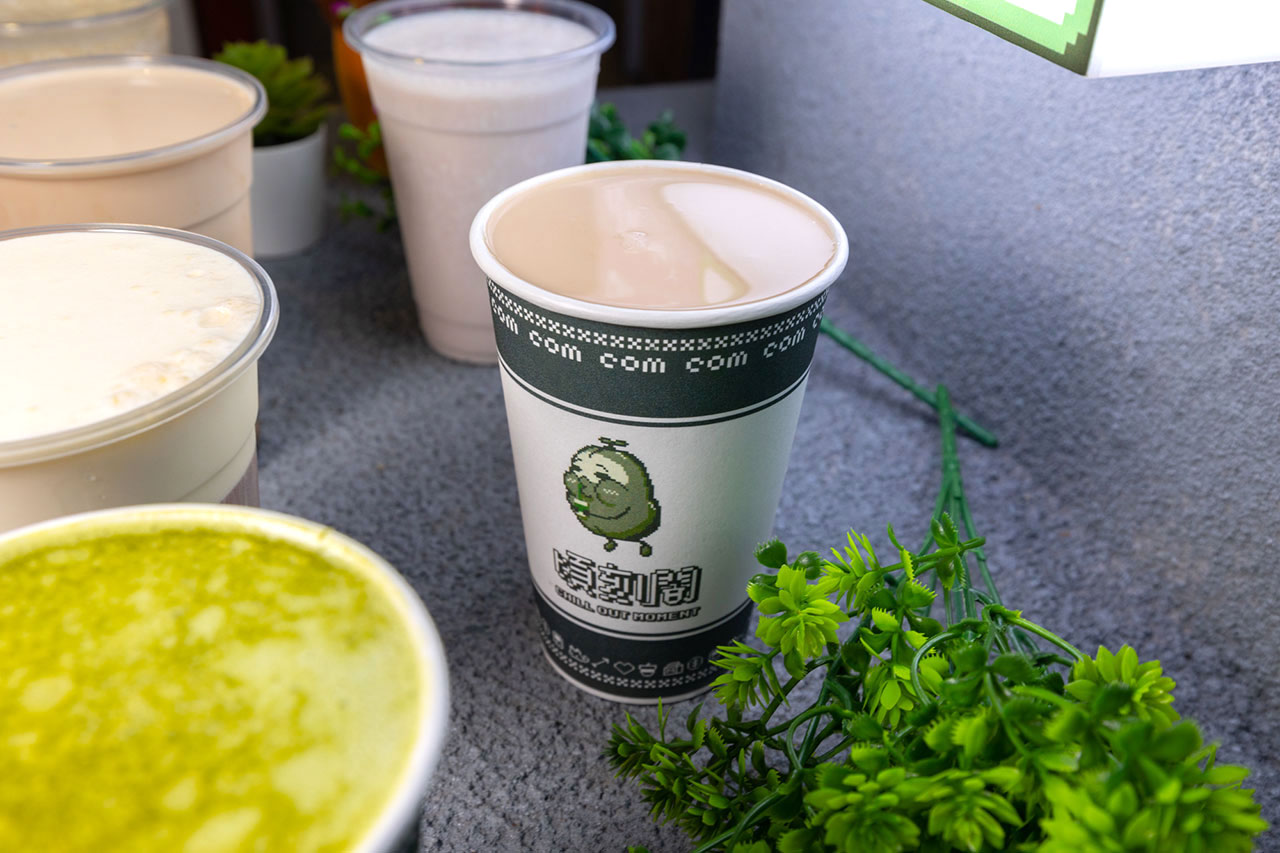 頃刻間綠豆沙牛奶專賣店