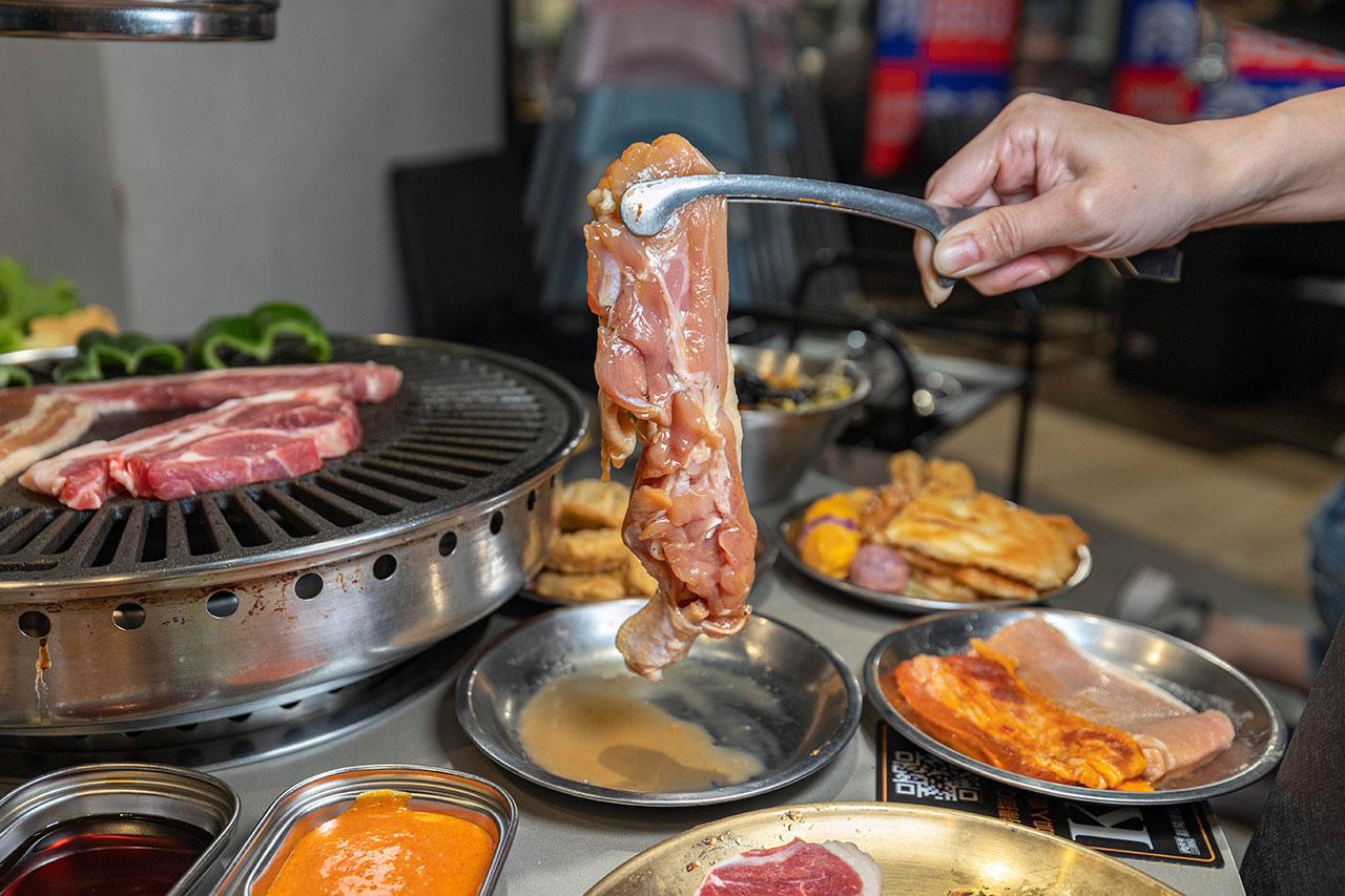 肉夯夯韓式燒肉吃到飽｜台中吃到飽推薦｜台中火車站美食推薦