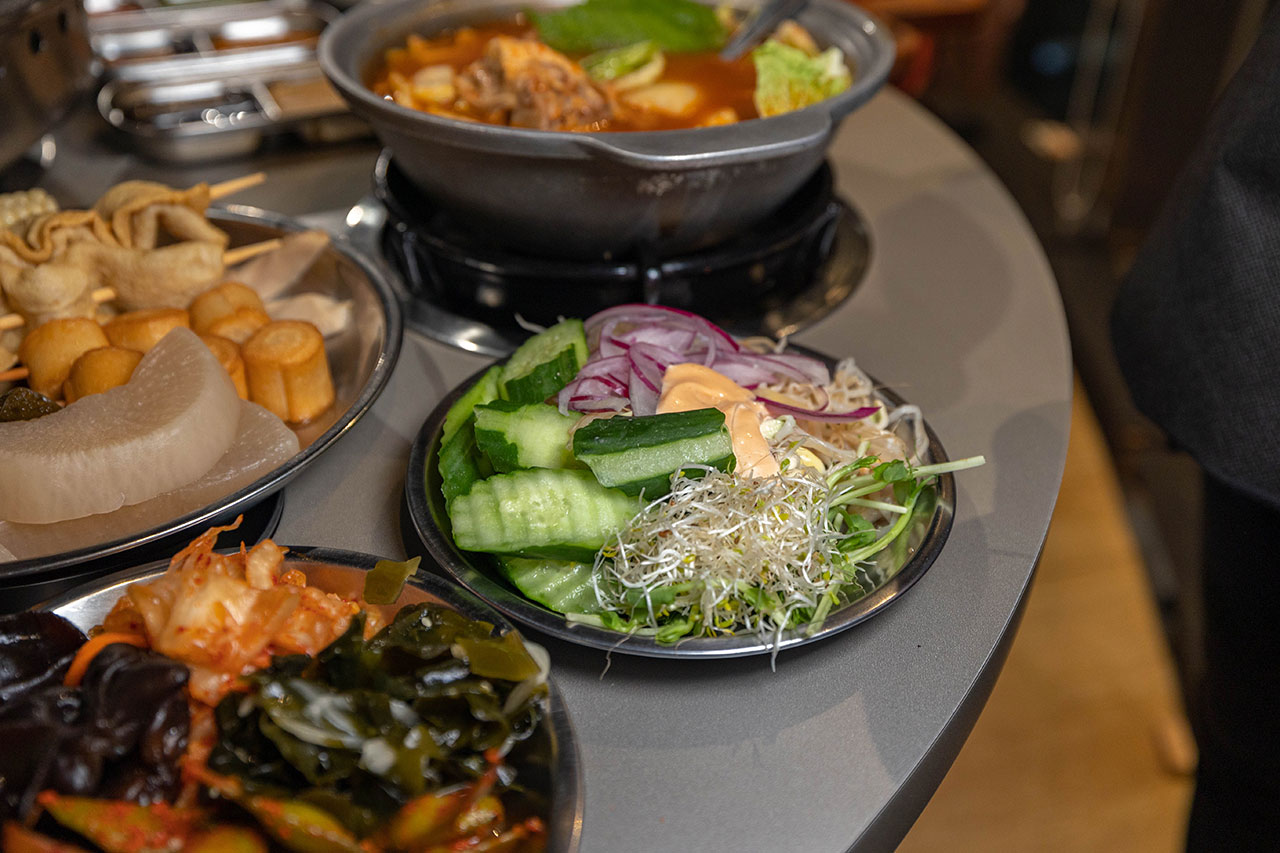 肉夯夯韓式燒肉吃到飽｜台中吃到飽推薦｜台中火車站美食推薦