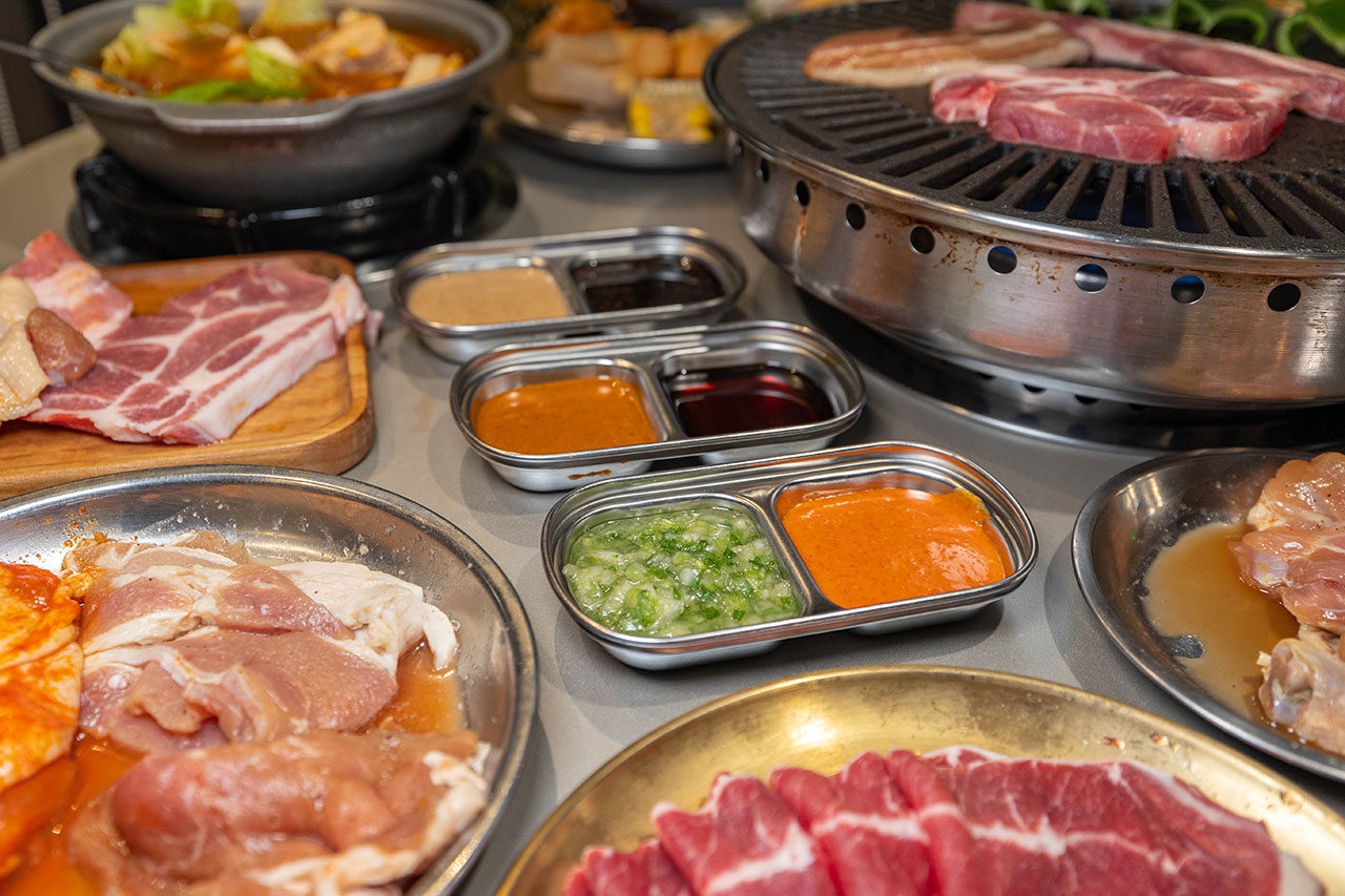 肉夯夯韓式燒肉吃到飽｜台中吃到飽推薦｜台中火車站美食推薦