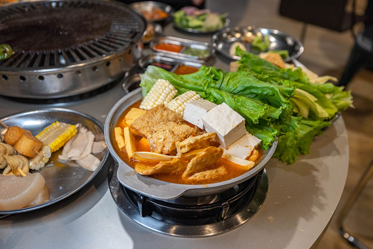 肉夯夯韓式燒肉吃到飽｜台中吃到飽推薦｜台中火車站美食推薦