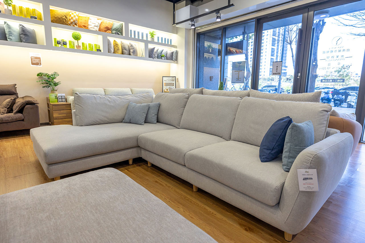 yks沙發家具台南展示體驗館