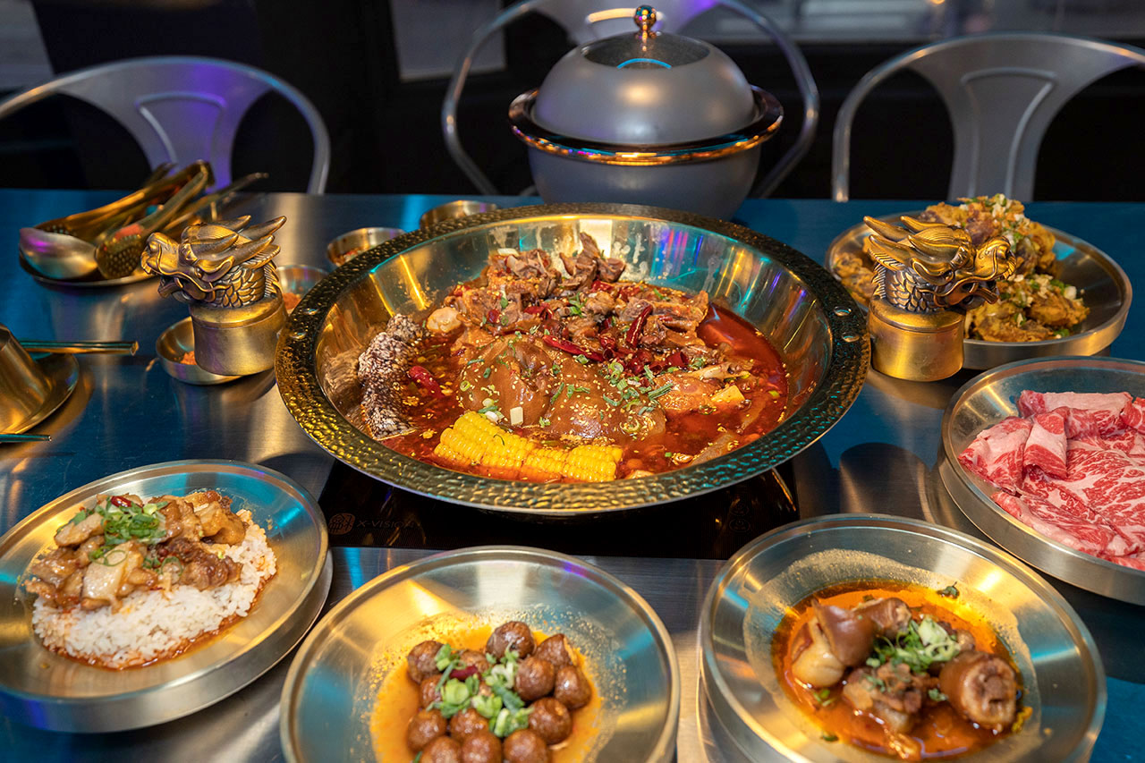 夯爐-麻辣烤鴨鍋｜逢甲烤鴨、逢甲麻辣鍋、逢甲美食、逢甲火鍋、逢甲必吃