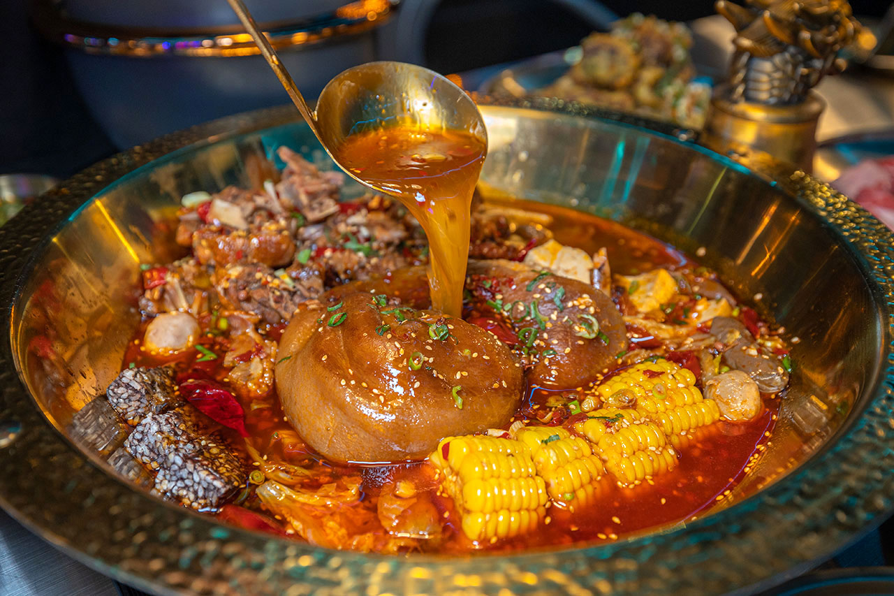 夯爐-麻辣烤鴨鍋｜逢甲烤鴨、逢甲麻辣鍋、逢甲美食、逢甲火鍋、逢甲必吃