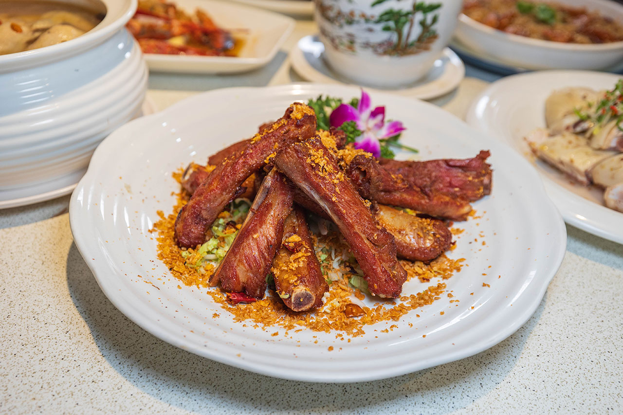 宸軒園粵菜海鮮｜超人氣新北合菜推薦！香港老師傅駐店，原汁原味港式料理，新北人尾牙聚餐必吃新店餐廳推薦，2025新店美食推薦