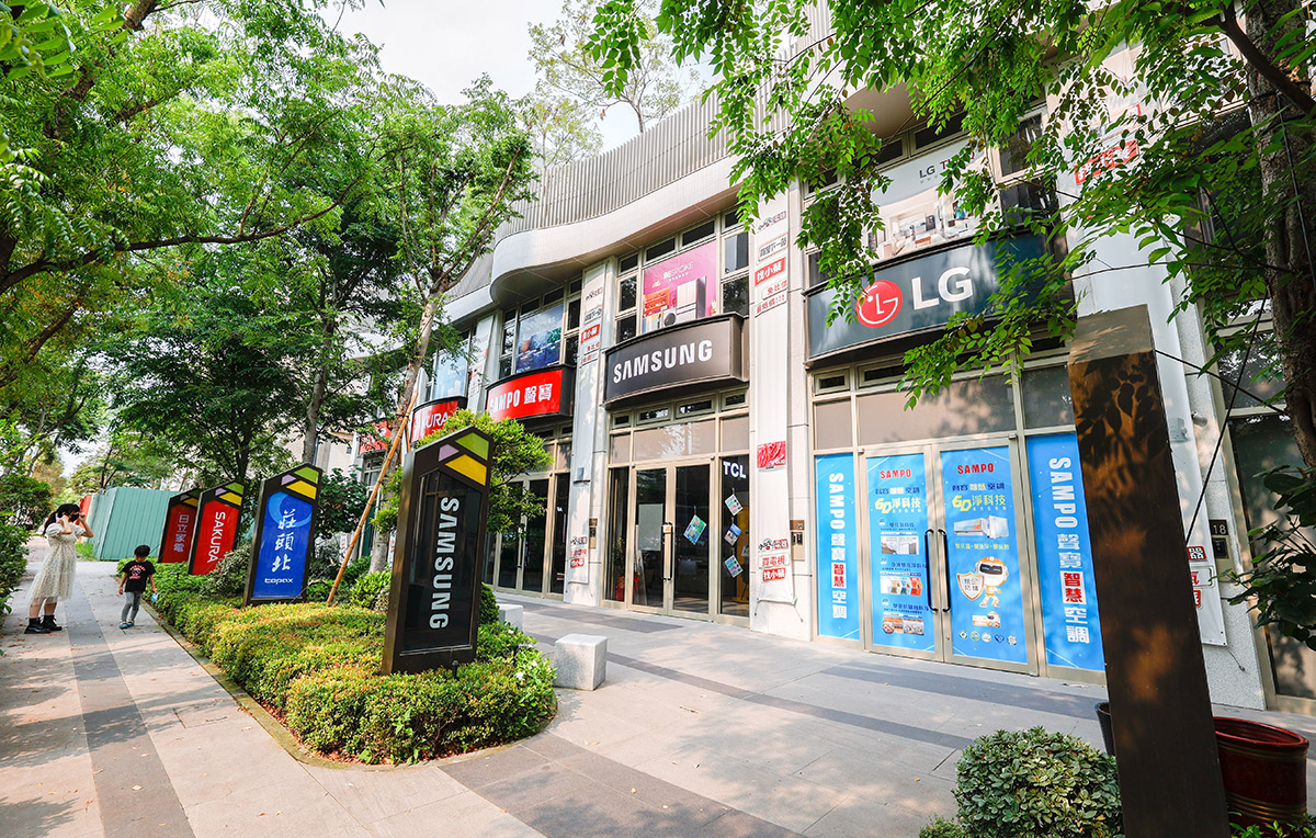 小蔡電器冷氣安裝全紀錄｜防塵保護、走線整齊、裝完還打掃，一條龍服務超貼心台中台北新竹買冷氣推薦＋三年保固加小蔡電器優惠總整理