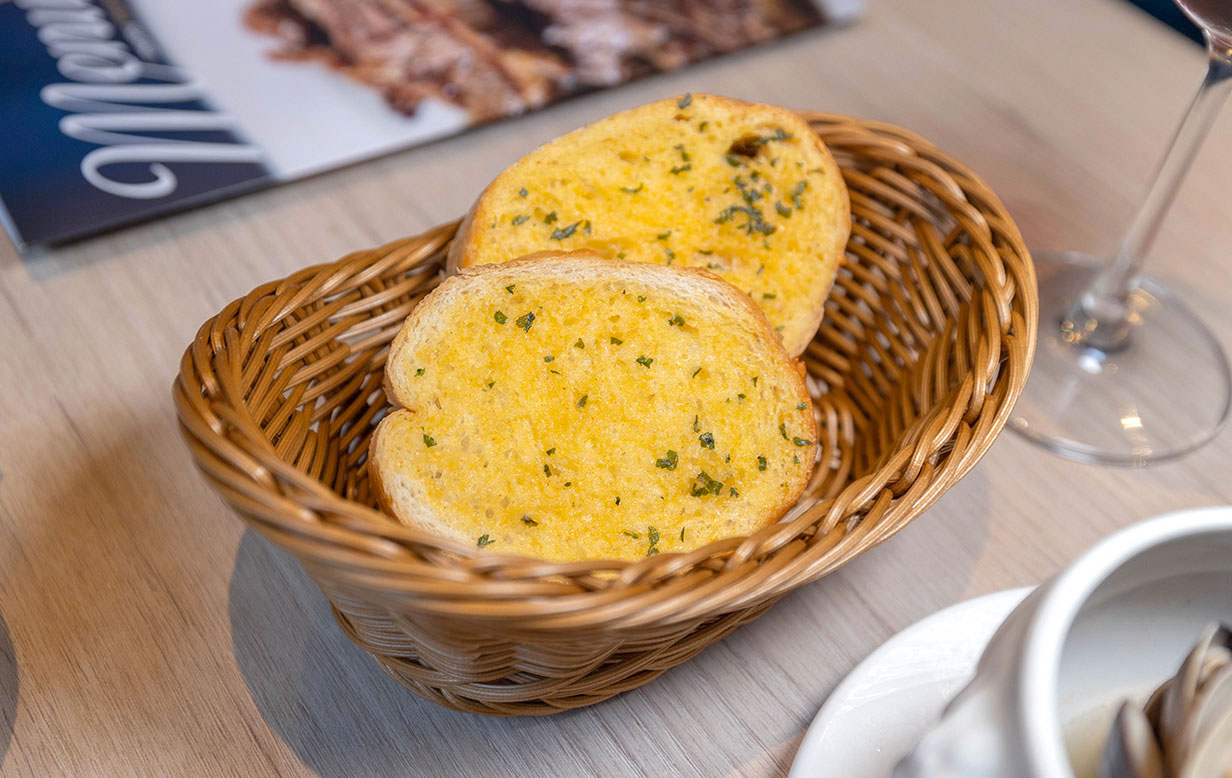 瀧厚炙燒熟成牛排信義att店