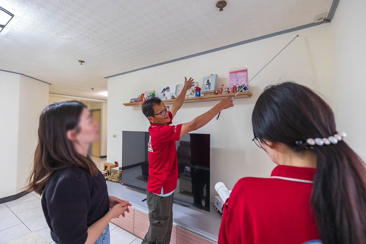 小蔡電器冷氣安裝全紀錄｜防塵保護、走線整齊、裝完還打掃，一條龍服務超貼心台中台北新竹買冷氣推薦＋三年保固加小蔡電器優惠總整理