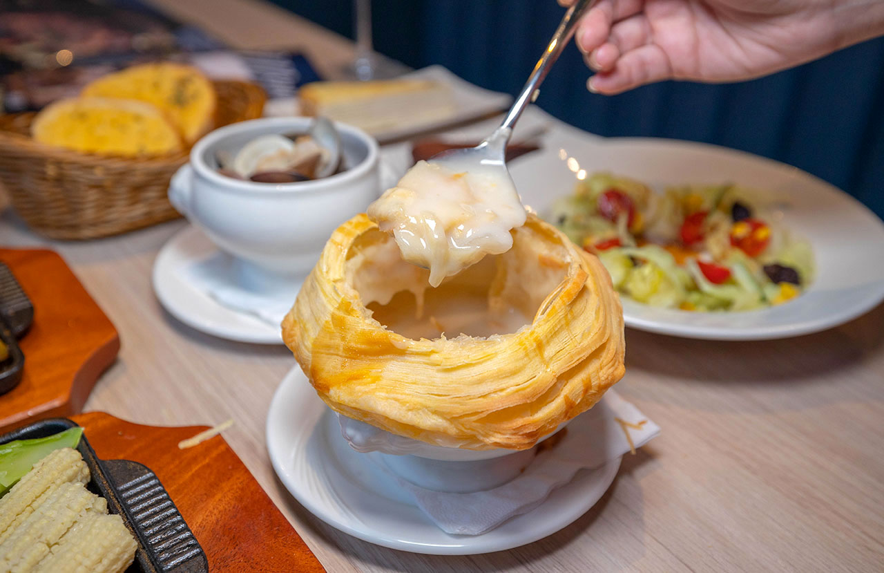 瀧厚炙燒熟成牛排信義att店