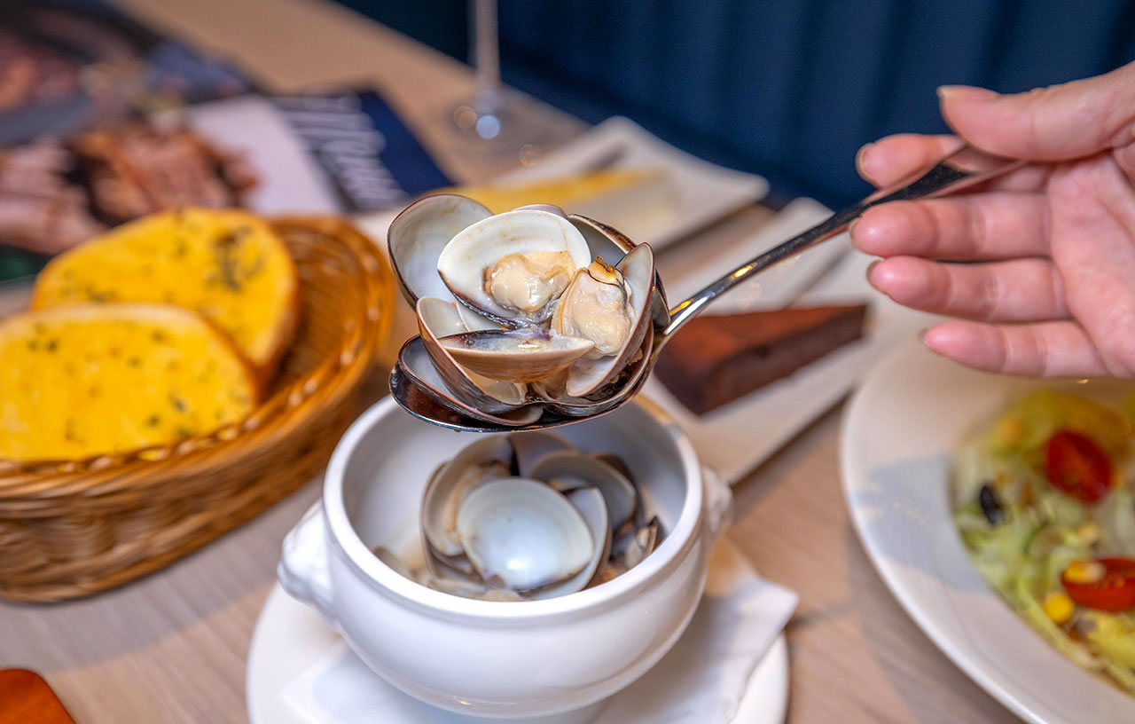 瀧厚炙燒熟成牛排信義att店