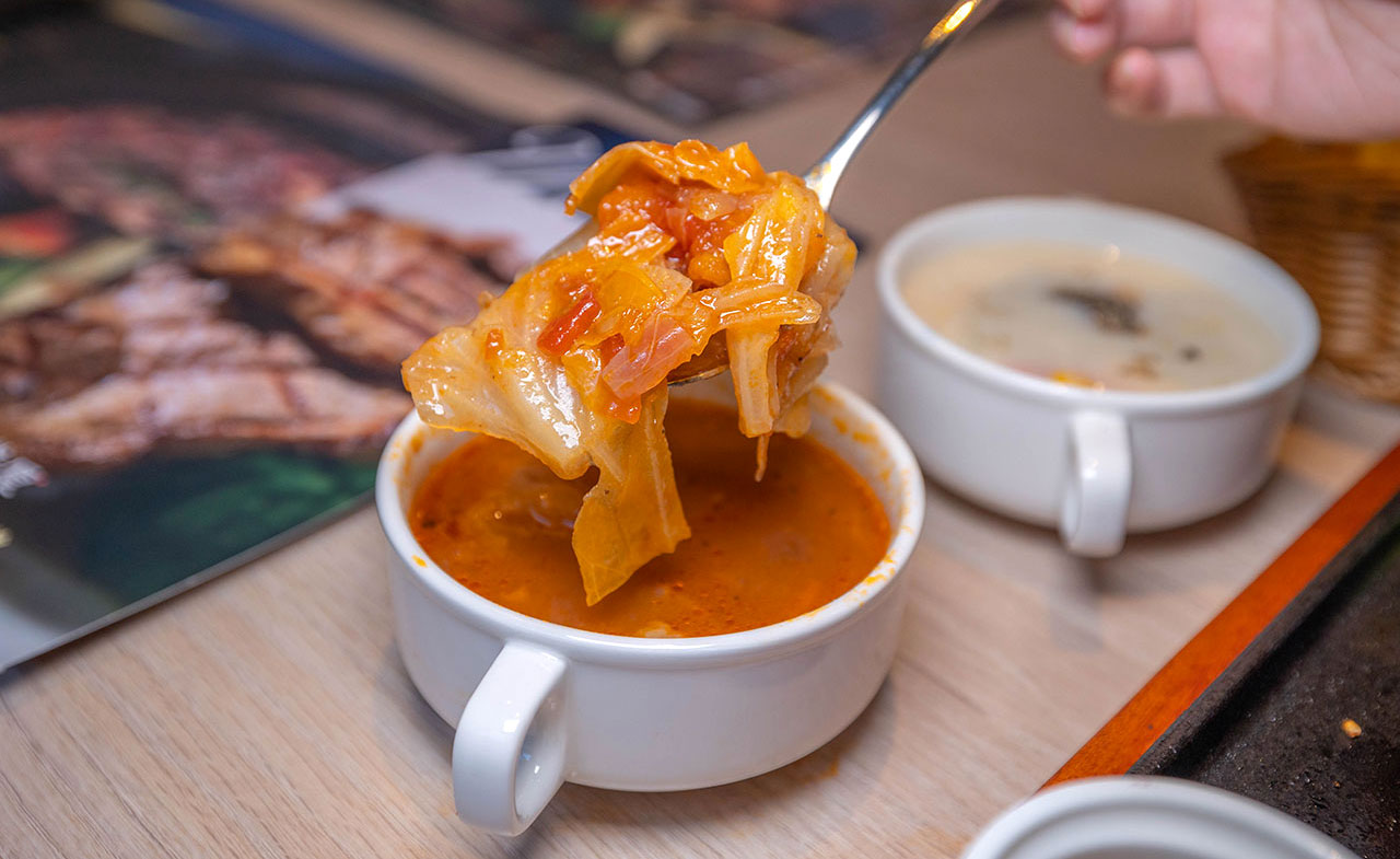 瀧厚炙燒熟成牛排信義att店