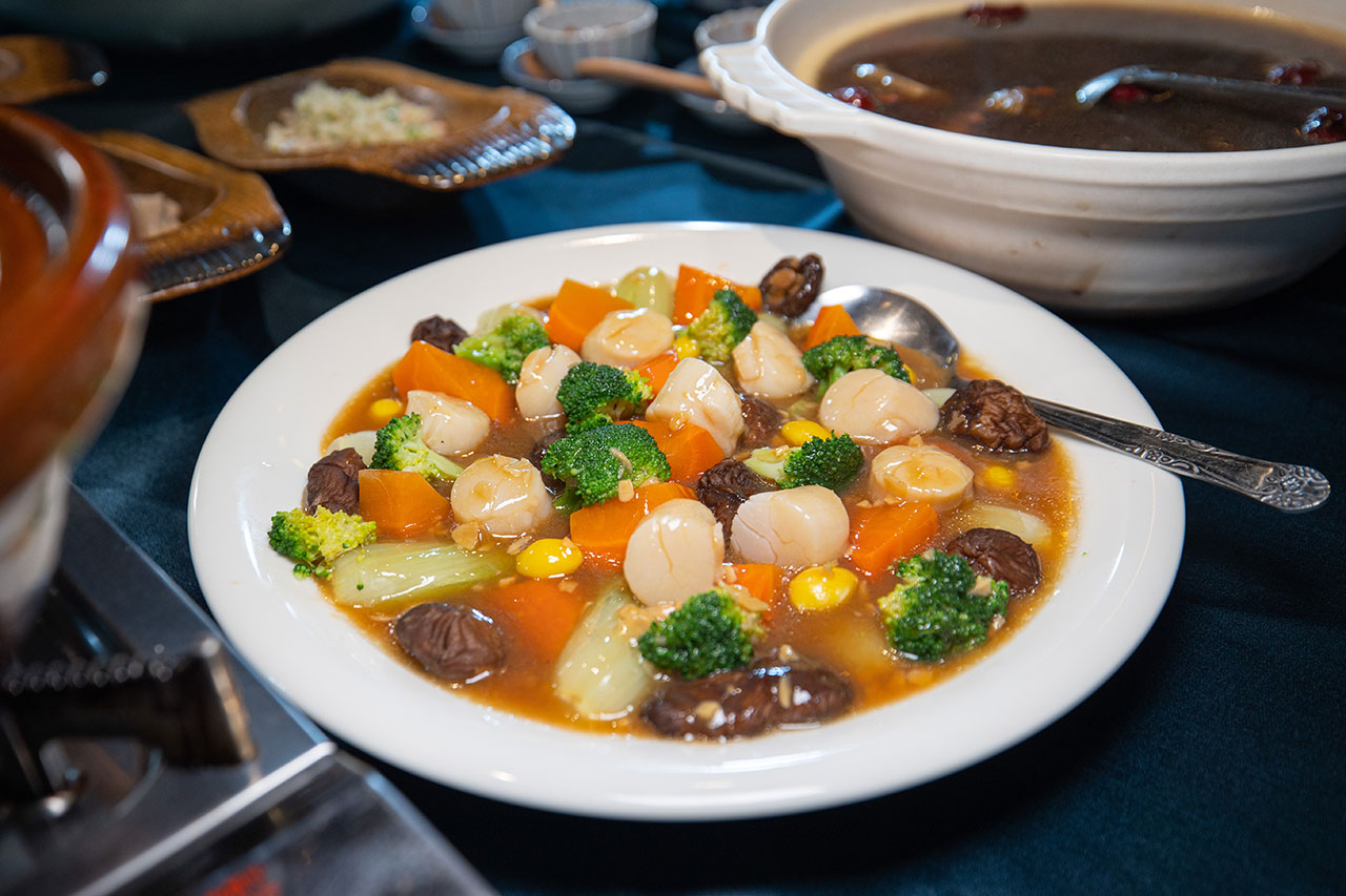 羽笠食事｜台中日式料理｜台中年菜推薦｜台中日本料理推薦