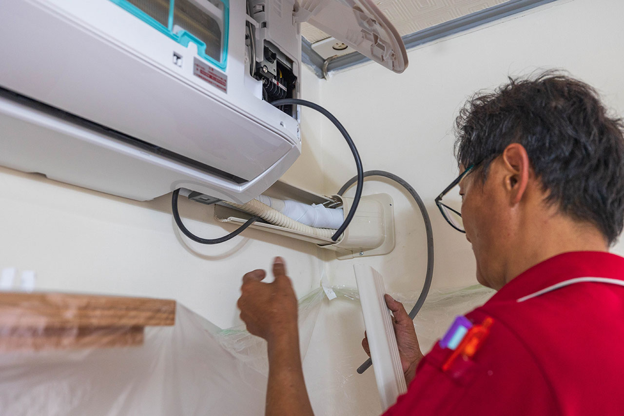 小蔡電器冷氣安裝全紀錄｜防塵保護、走線整齊、裝完還打掃，一條龍服務超貼心台中台北新竹買冷氣推薦＋三年保固加小蔡電器優惠總整理