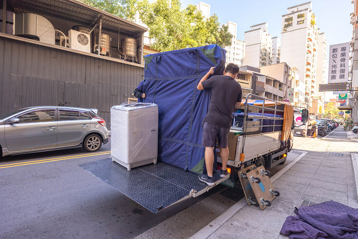 Lalamove專業搬家-台中搬家、台北搬家推薦