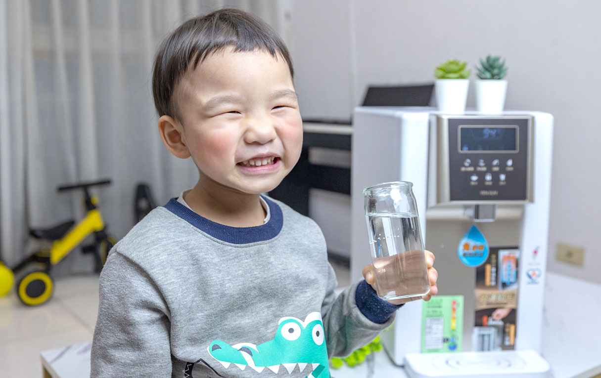 元山-免安裝雙濾心溫熱淨飲機YS-8132RWB