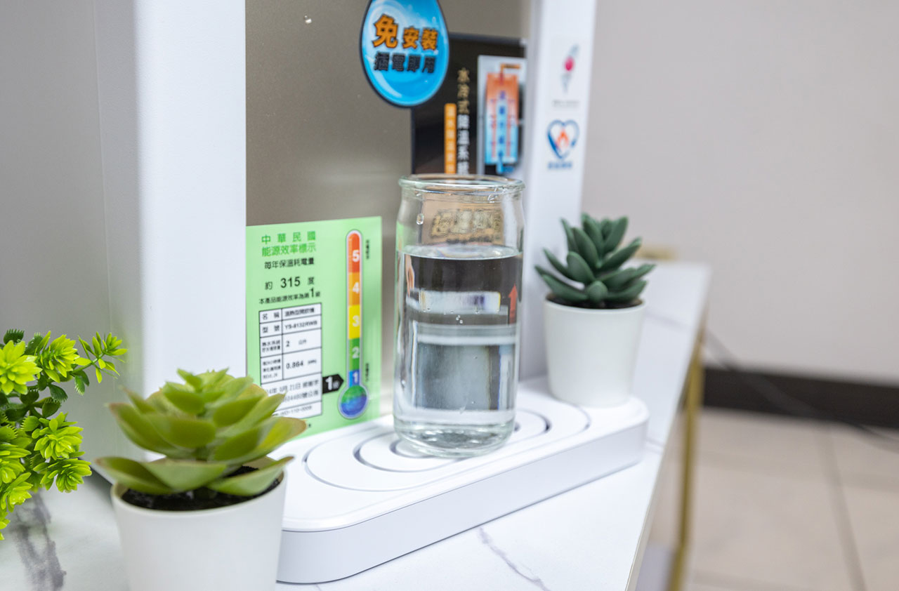 元山-免安裝雙濾心溫熱淨飲機YS-8132RWB